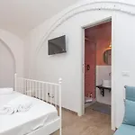 Natale 12 Apartman Róma